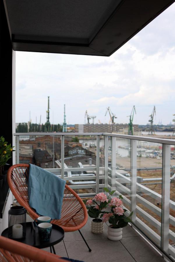 Glow Apartments, Apartamenty Stocznia Cesarska & Montownia Гданьск Экстерьер фото
